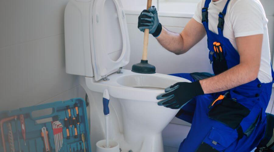Professional expert plumbing services in Earlville, IA